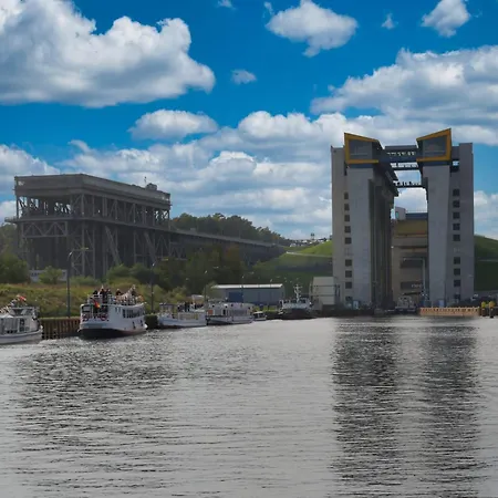 Fliedergarten - Charmante, Grosse Apartment *